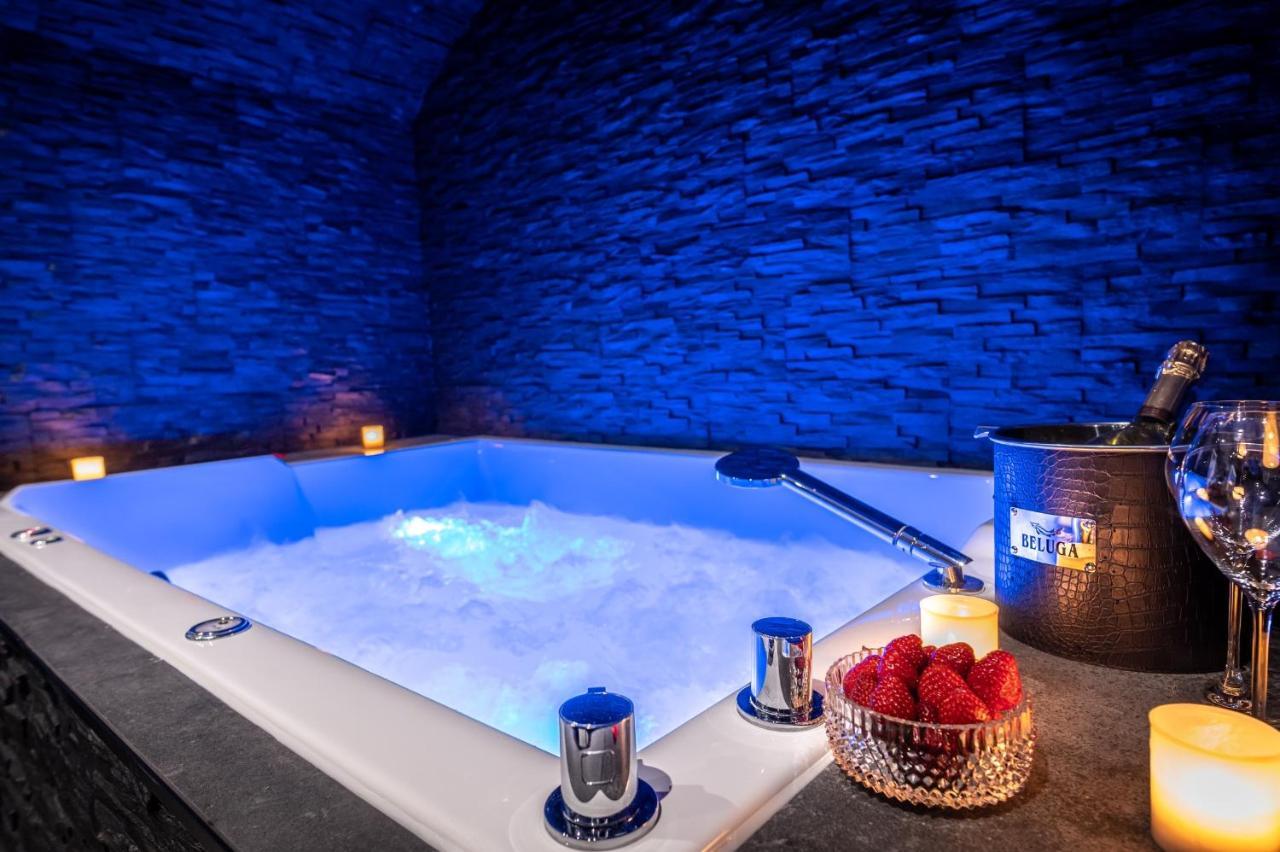 La Bastide Du Rocher Boutique Hotel & Spa ロクブリューヌ・シュル・アルジャン エクステリア 写真